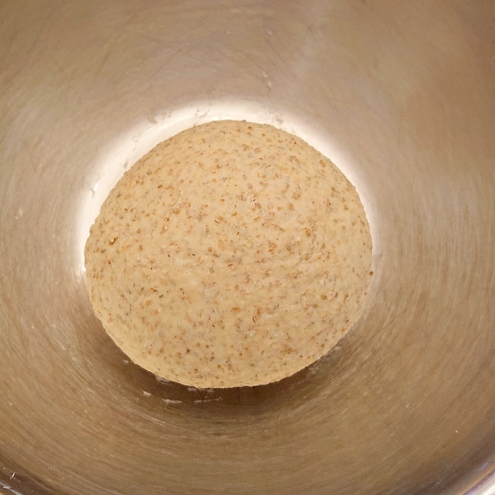 ライ麦全粒粉入り♥️我が家のピザ生地